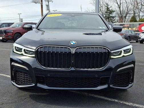 2022 BMW 750 i xDrive