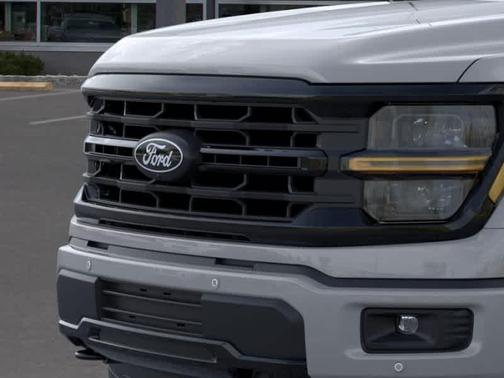 Avalanche 2026 Ford F-150 XLT