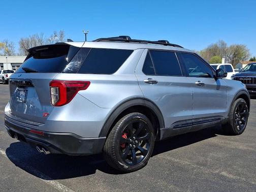 Iconic Silver 2022 Ford Explorer ST