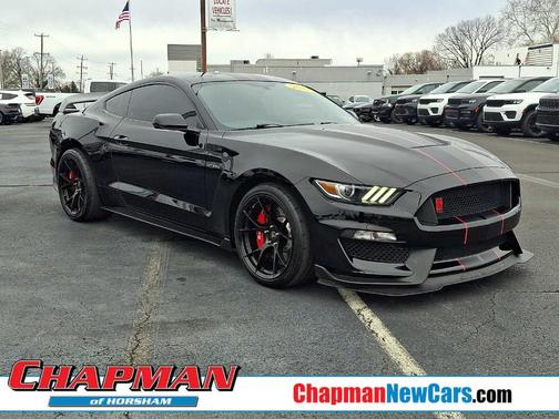 2017 Ford Shelby GT350 Base
