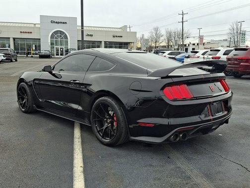 2017 Ford Shelby GT350 Base