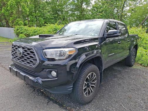 2020 Toyota Tacoma TRD Sport