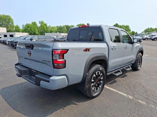 2022 Nissan Frontier PRO-4X