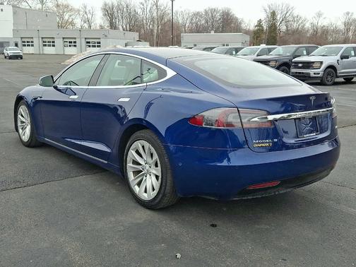 2017 Tesla Model S 75D