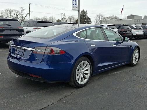2017 Tesla Model S 75D