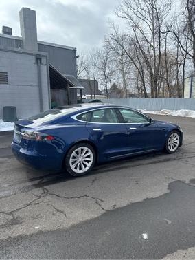 2017 Tesla Model S 75D