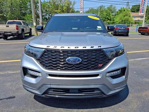 2022 Ford Explorer ST
