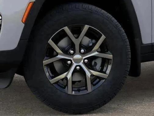 Bright White Clearcoat 2025 Jeep Grand Cherokee Limited