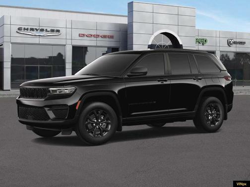 2025 Jeep Grand Cherokee Laredo