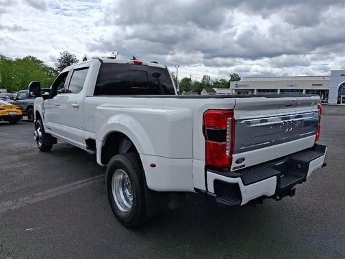 2024 Ford F-350 King Ranch