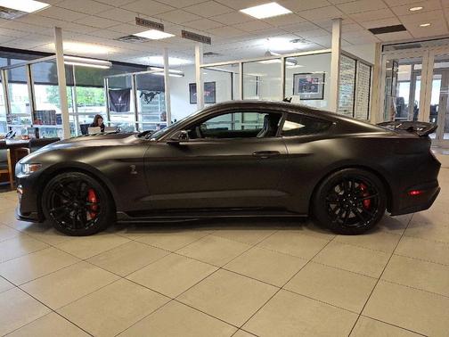 2021 Ford Shelby GT500 Base