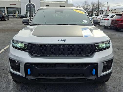2023 Jeep Grand Cherokee 4xe Trailhawk