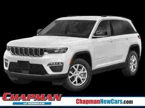 Bright White Clearcoat 2025 Jeep Grand Cherokee Laredo