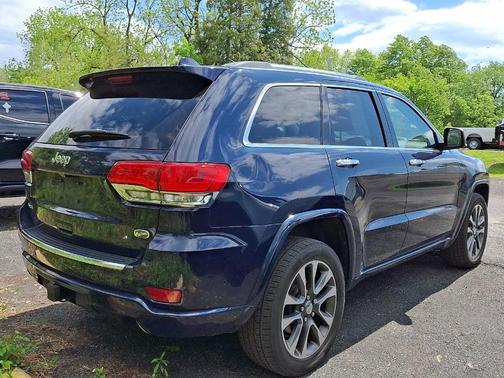 True Blue Pearlcoat 2018 Jeep Grand Cherokee Overland