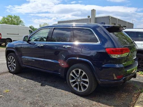 True Blue Pearlcoat 2018 Jeep Grand Cherokee Overland