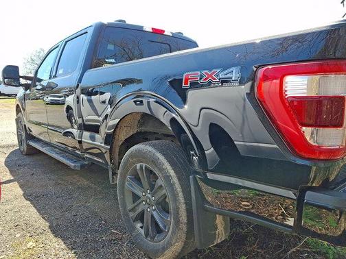 Agate Black 2023 Ford F-150 Lariat