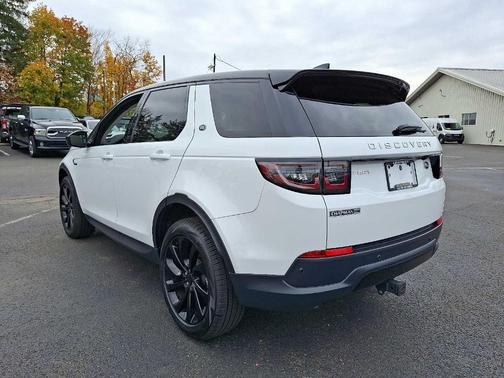 2023 Land Rover Discovery Sport SE