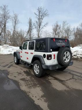 2020 Jeep Wrangler Unlimited Sport