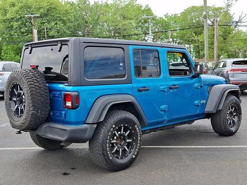 Bikini Pearlcoat 2019 Jeep Wrangler Unlimited Sport