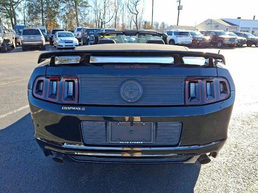 2013 Ford Mustang V6