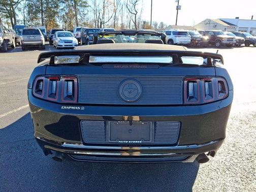 2013 Ford Mustang V6
