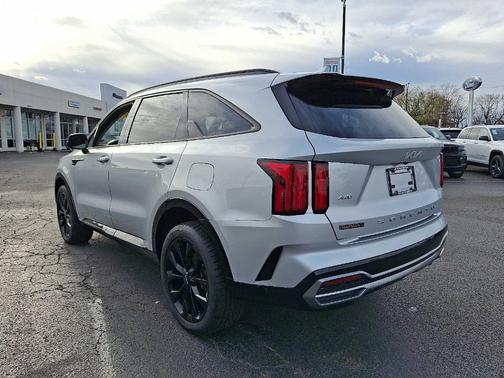 2022 Kia Sorento SX