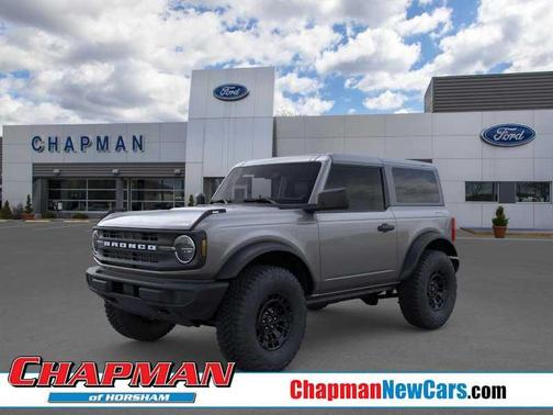 Carbonized Gray Metallic 2026 Ford Bronco Base