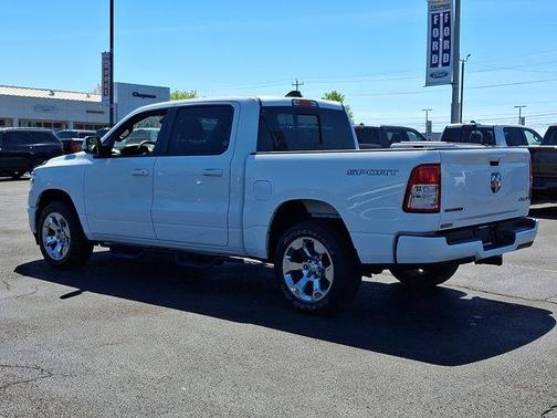 Bright White Clearcoat 2022 RAM 1500 Big Horn