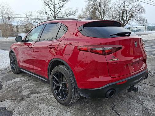 2019 Alfa Romeo Stelvio Ti Sport