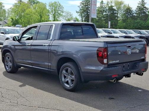 Modern Steel Metallic 2022 Honda Ridgeline RTL-E