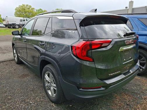 Graphite Gray Metallic 2021 GMC Terrain SLE