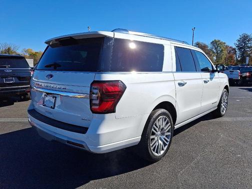 2022 Ford Expedition Max Platinum