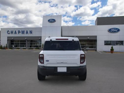 Space White Metallic 2026 Ford Bronco Sport Big Bend