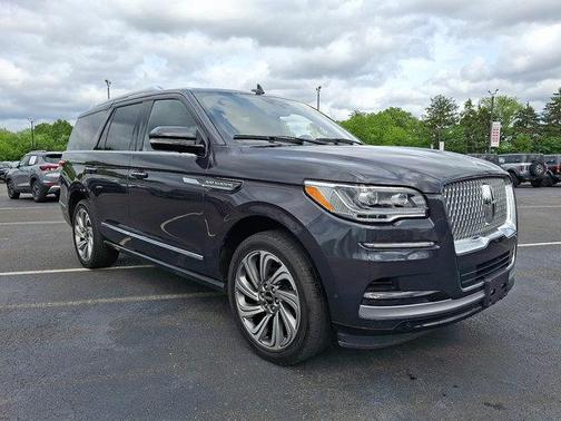2022 Lincoln Navigator Reserve
