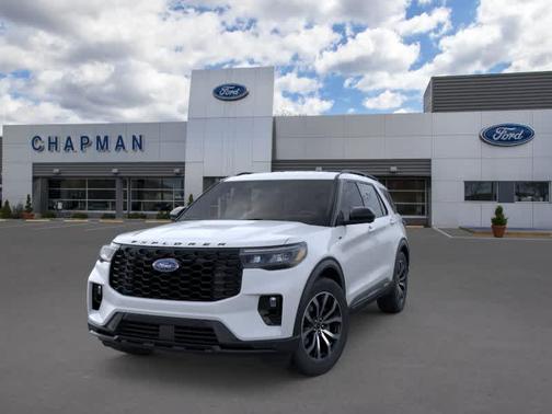 Space White Metallic 2026 Ford Explorer ST-Line