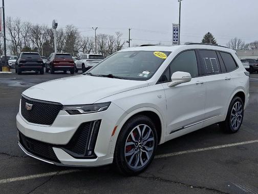 2023 Cadillac XT6 Sport AWD