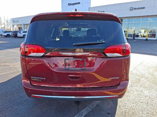 2018 Chrysler Pacifica Limited