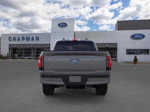 2025 Ford F-150 Lightning Flash