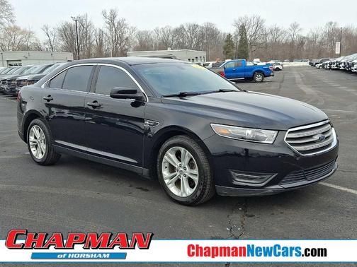 2017 Ford Taurus SEL