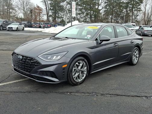 2023 Hyundai SONATA SEL