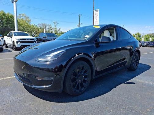 2024 Tesla Model Y Long Range