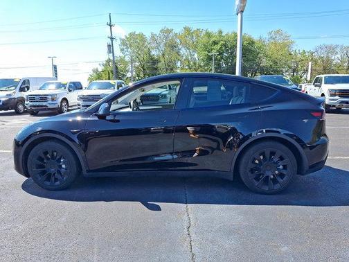 2024 Tesla Model Y Long Range