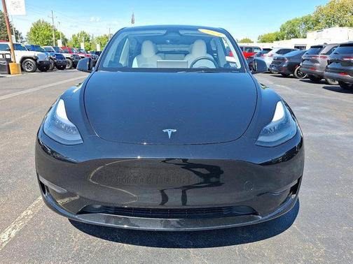 2024 Tesla Model Y Long Range