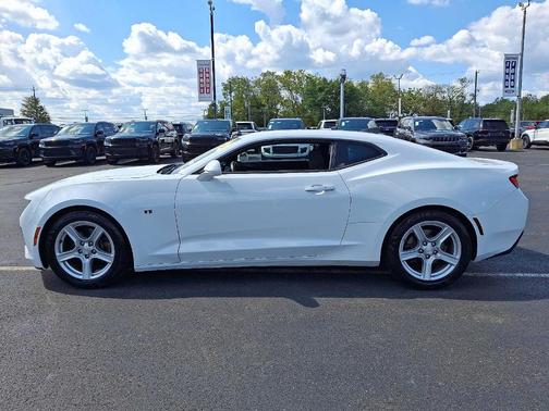 2017 Chevrolet Camaro 1LT