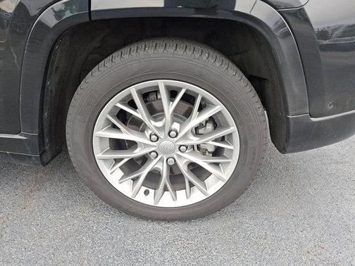 2023 Jeep Grand Cherokee 4xe Summit