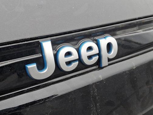 2023 Jeep Grand Cherokee 4xe Summit