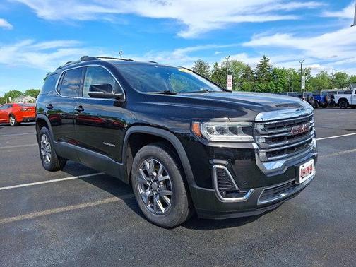 2021 GMC Acadia SLT