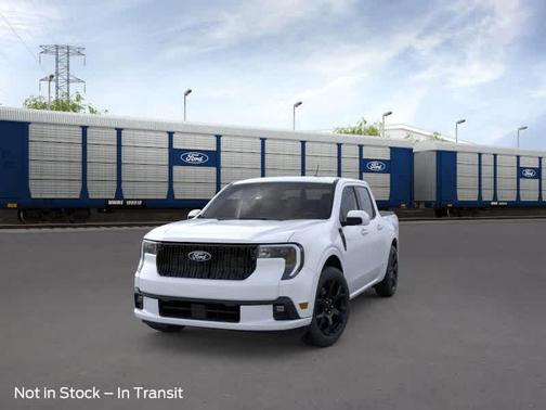 2025 Ford Maverick Lobo Standard