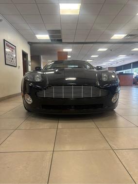 2002 Aston Martin V12 Vanquish 