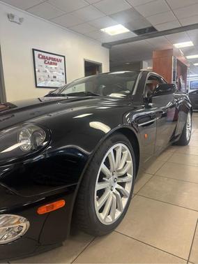 2002 Aston Martin V12 Vanquish 